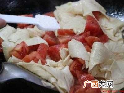 豆腐皮怎么炒好吃又简单
