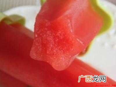 西瓜怎么做雪糕的具体操作步骤 西瓜怎么做雪糕