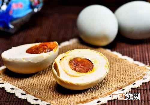 微波炉怎么加热咸鸭蛋 微波炉可以热咸鸭蛋吗