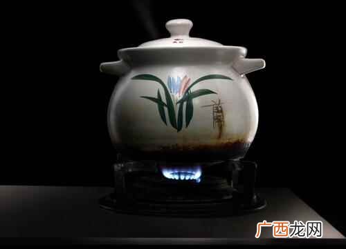 乳房问题 乳房问题应该挂什么科