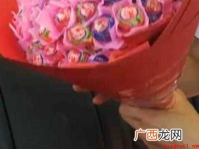 棒棒糖怎么包装成花束的具体操作步骤 棒棒糖怎么包装成花束