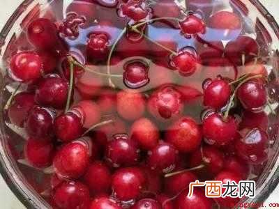 樱桃里面的蛆虫怎么洗的具体操作步骤 樱桃里面的蛆虫怎么洗