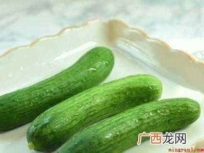 小乳瓜怎么做好吃共有3步,可做凉拌 小乳瓜怎么做好吃呢