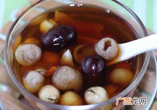红枣桂圆汤用适量的红枣和桂圆煮水 宫寒吃什么调理好
