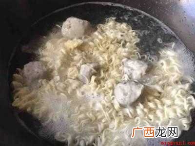 昙花怎么吃的具体操作步骤 昙花怎么吃