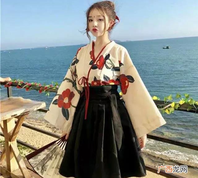 金牛座和水瓶座的最好看 12星座专属洛丽塔裙子
