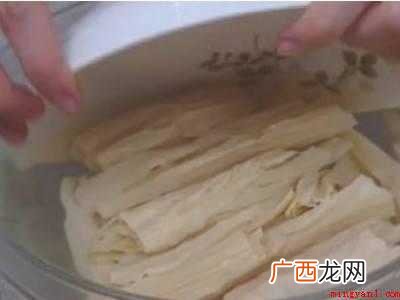 怎样泡腐竹又快又好吃还有软的具体操作步骤 怎样泡腐竹又快又好吃还有软