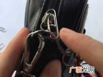 回形针小妙用的具体操作步骤 回形针小妙用