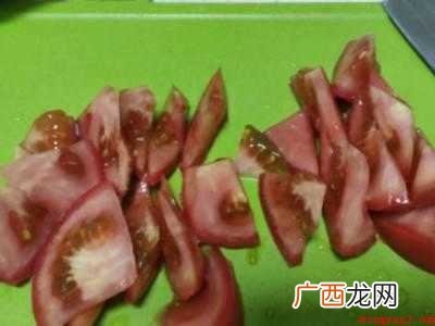 柴火丸子怎么吃的具体操作步骤 柴火丸子怎么吃