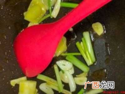 山野猴头菇怎么吃的具体操作步骤 山野猴头菇怎么吃