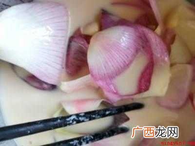 新鲜荷花怎么吃的具体操作步骤 新鲜荷花怎么吃