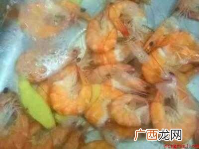 正确的煮虾方法和时间的具体操作步骤 正确的煮虾方法和时间