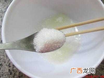 怎么做白凉粉果冻的具体操作步骤 怎么做白凉粉果冻