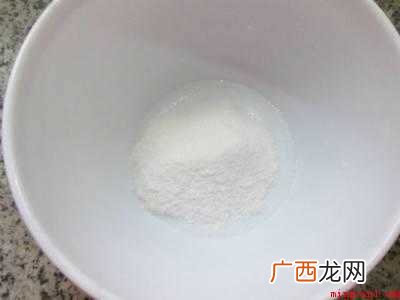 怎么做白凉粉果冻的具体操作步骤 怎么做白凉粉果冻