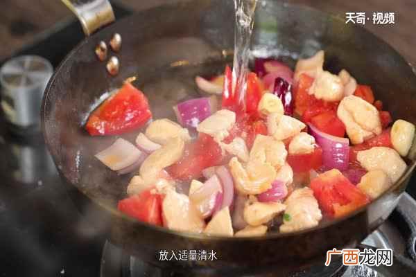 鸡肉和土豆切成块的做法 咖喱鸡的做法