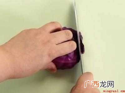 鸡胸肉怎么做嫩而不柴共有4步 鸡胸肉怎么做嫩而不柴