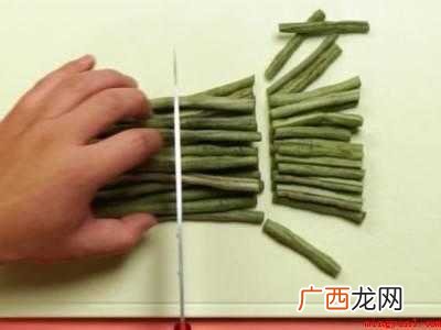干豇豆怎么做的具体操作步骤 干豇豆怎么做