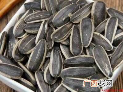 瓜子回潮了怎么办的具体操作步骤 瓜子回潮了怎么办