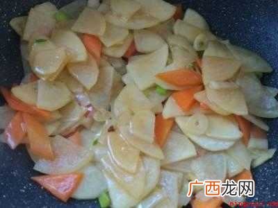 土豆片做法的具体操作步骤 土豆片做法