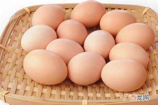 核心功效保护肝脏、养颜美肤、滋阴养血 鸭蛋与鸡蛋的功效与作用