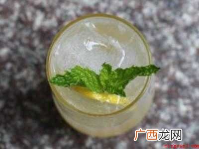 气泡水怎么勾兑好喝的具体操作步骤 气泡水怎么勾兑好喝