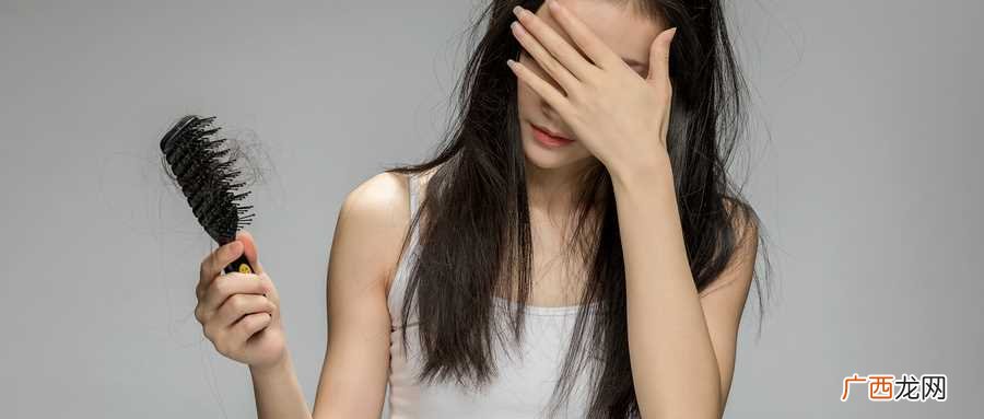 47女人梦见头发一抓就掉