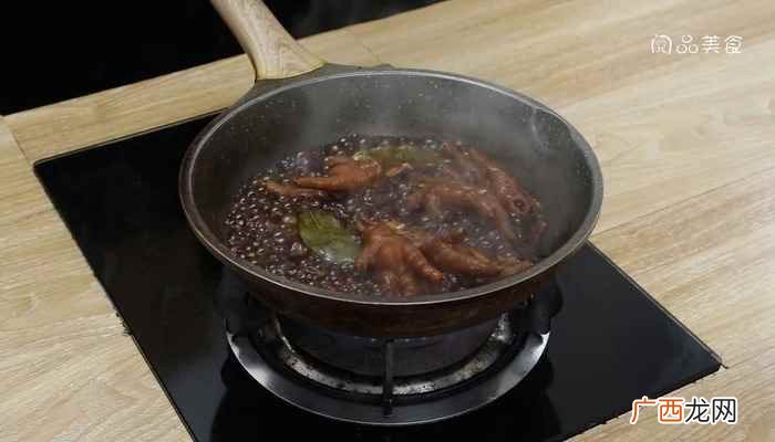 小米辣爆香的做法步骤图 虎皮鸡爪怎么做