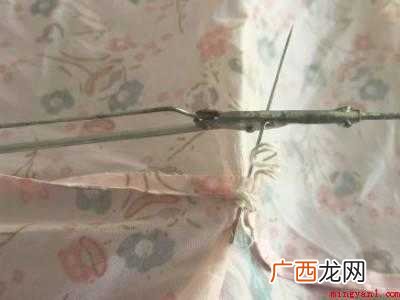 雨伞坏了怎么修 骨架的具体操作步骤 雨伞坏了怎么修