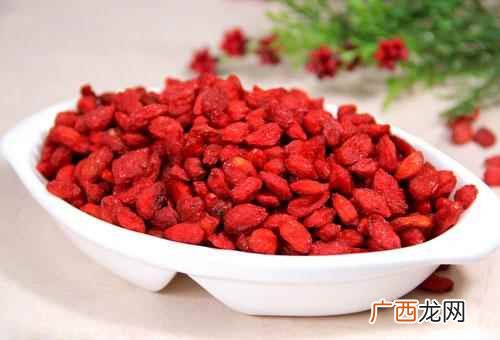 每天吃枸杞多少粒为好 常吃枸杞对身体有什么好处