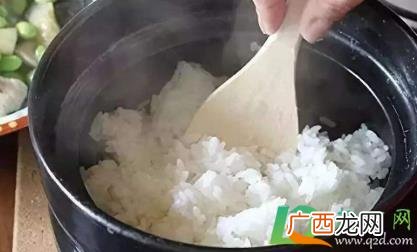 米饭不熟夹生吃了会怎么样 半生半熟的米饭怎么处理