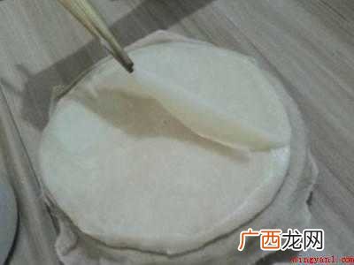 单饼怎么和面做又软又好吃的具体操作步骤 单饼怎么和面做又软又好吃