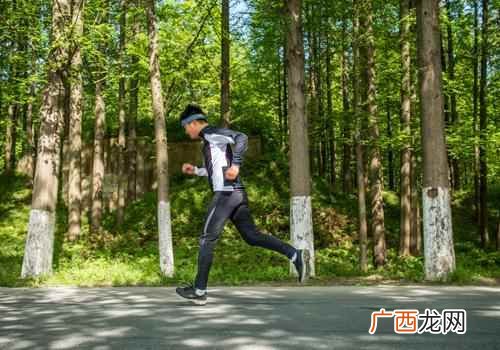 慢跑可以瘦肌肉型大腿吗 慢跑可以瘦大腿肌肉吗