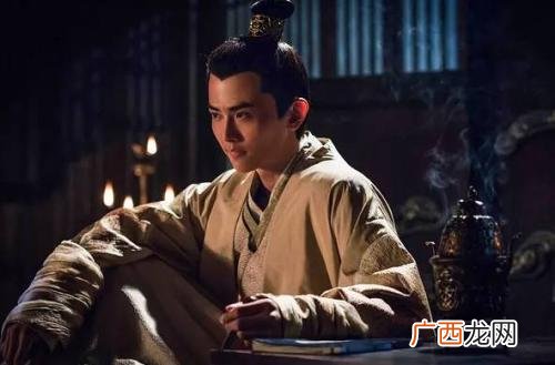 明朝的魏忠贤被谁扳倒的 魏忠贤怎么被除掉的