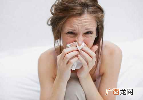 干燥性鼻炎症状表现及生活改善 怎么区分鼻炎种类