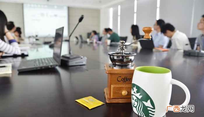 电子政务的最大特点是什么 什么是电子政务
