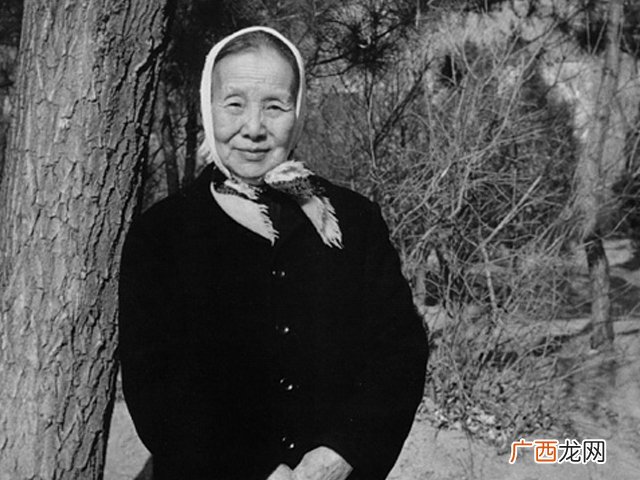好多人都看不惯冰心导致不受欢迎 冰心为什么不招人喜欢