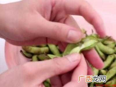 毛豆怎么剥比较快