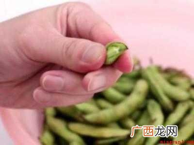毛豆怎么剥比较快