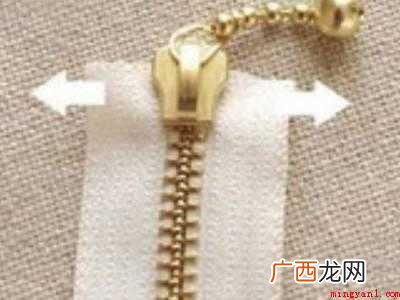 拉锁拽掉了怎么安上