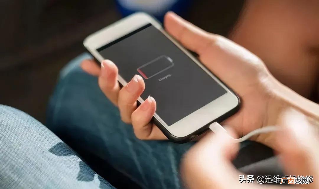 手机不充电怎么回事 手机不充电怎么恢复