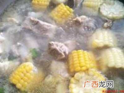 排骨玉米怎么炖好吃