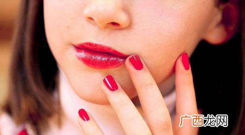 手粗短女生的指甲怎么剪好看 短指甲怎么做指甲好看