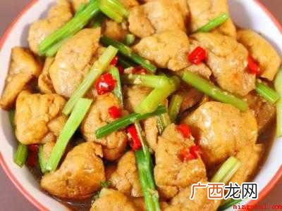 芹菜豆腐怎么做好吃