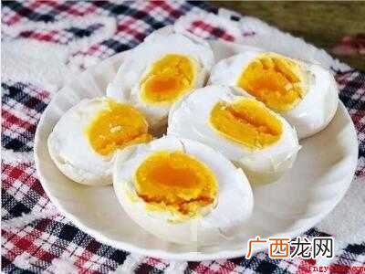 怎样盐腌鸭蛋好吃有油