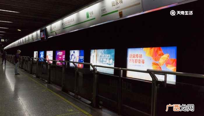 什么是平面发光字 平面发光字吸塑发光字区别