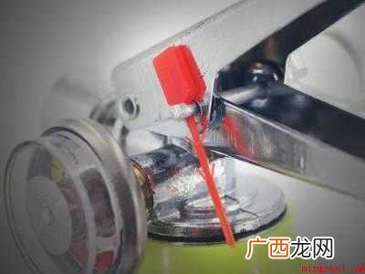 水基灭火器的使用方法