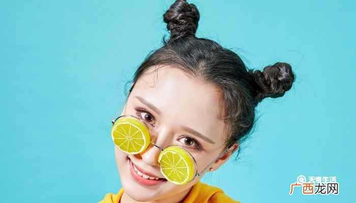 头发多适合什么发型女 头发多适合什么发型