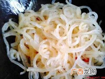 皮丝怎么炒才好吃的具体操作步骤 皮丝怎么做怎么炒才好吃
