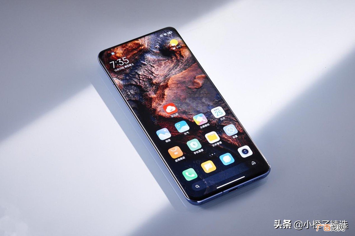 小米11和青春版哪个好 小米11和小米11青春版区别