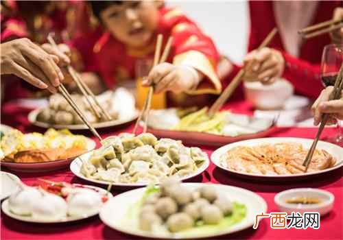 春节为什么吃年夜饭 春节为什么吃年夜饭,吃年夜饭有什么讲究